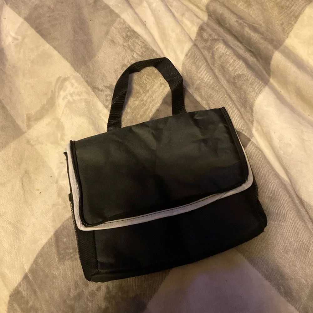 Black and Gray Lunch Bag